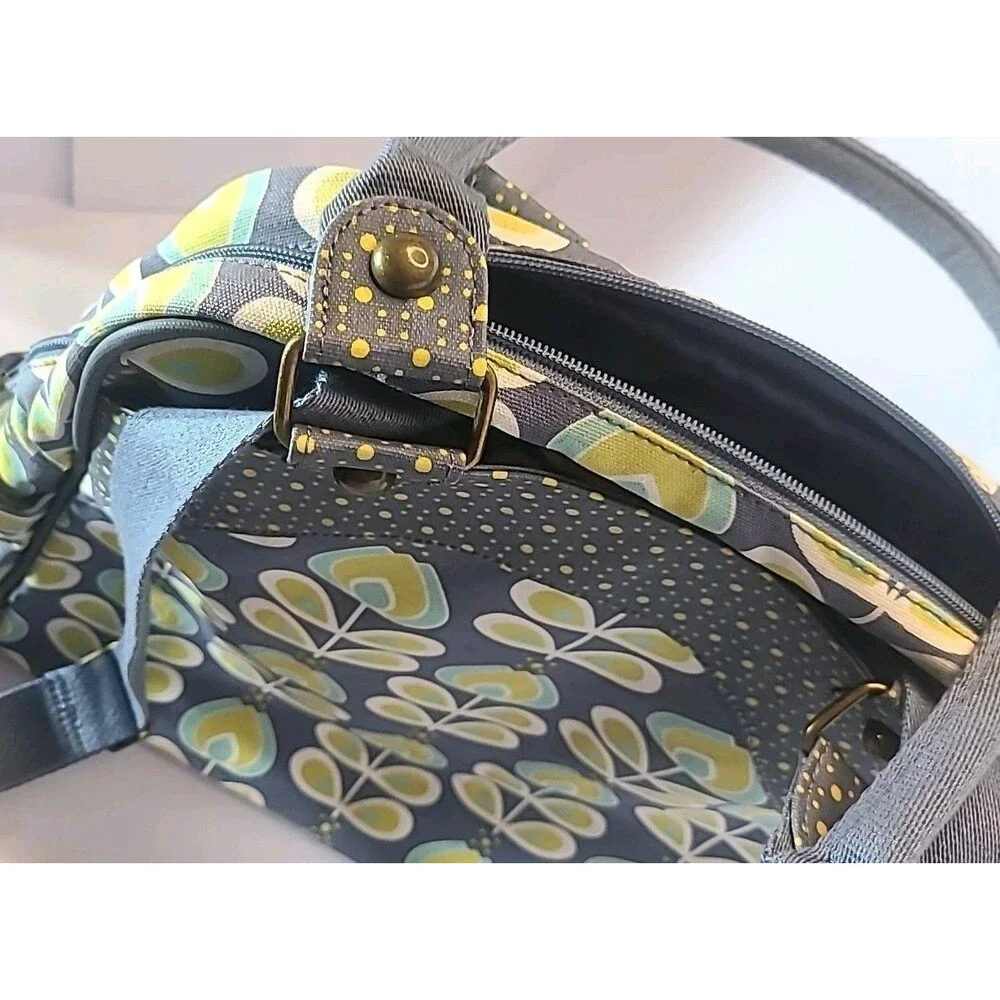 Petunia Pickle Bottom Sashay Satchel Backpack Diaper Bag Gray Blue Floral
